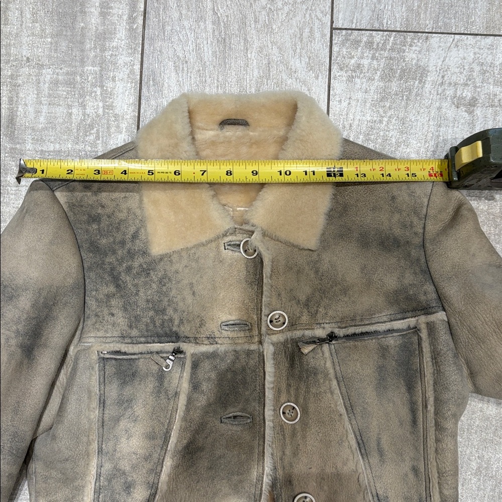 Shearling jacket - Picture 8 of 11